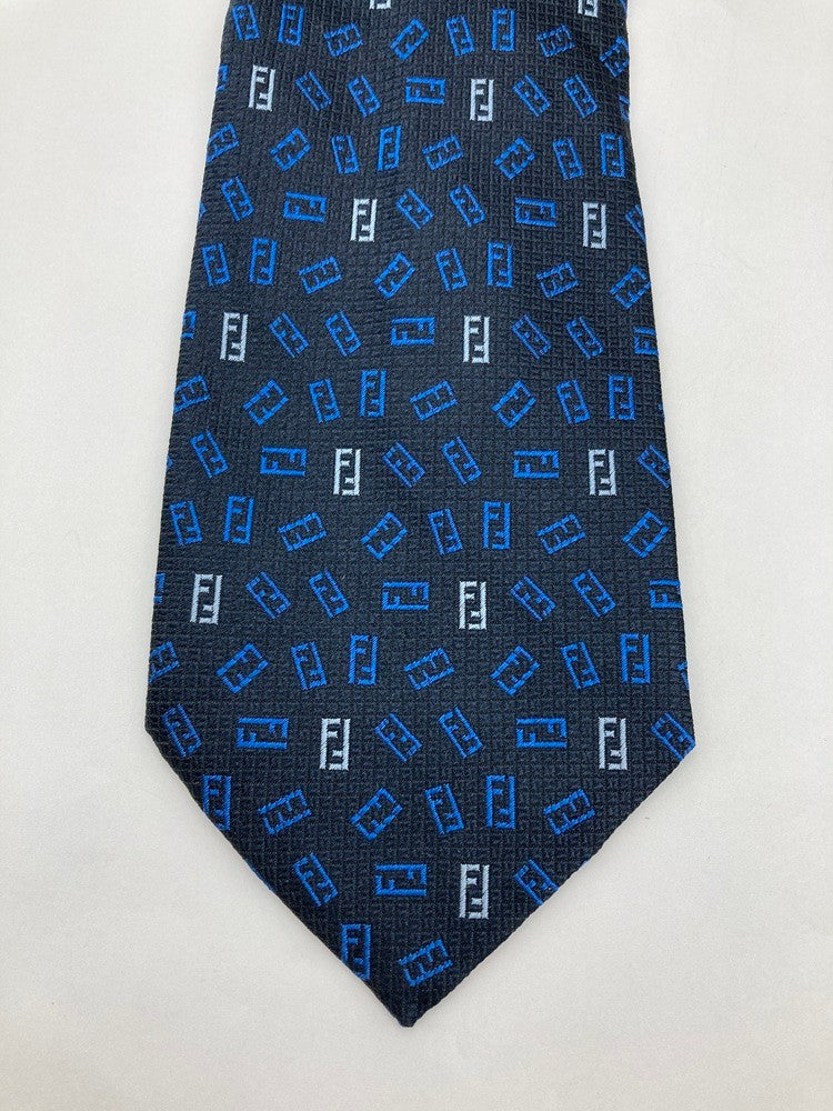 FENDI フェンディ ズッカ柄 ネクタイ シルク100％ ダークネイビー 中古 D4