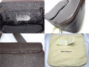Ferragamo/フェラガモ ガンチーニ レザーバッグ中古  使いやすいワンショルダータイプのバッグです♪