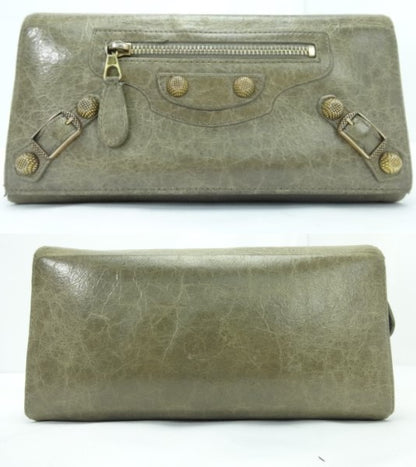 BALENCIAGA/バレンシアガ コンチネンタルウォレット 2つ折り長財布中古  スタッズが特徴的なバレンシアガの長財布です♪