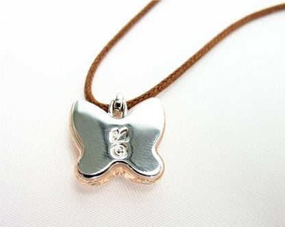 SWAROVSKI/スワロフスキー クリスタルバタフライ ネックレス チョーカー中古 蝶のクリスタルペンダントがとってもかわいいです☆