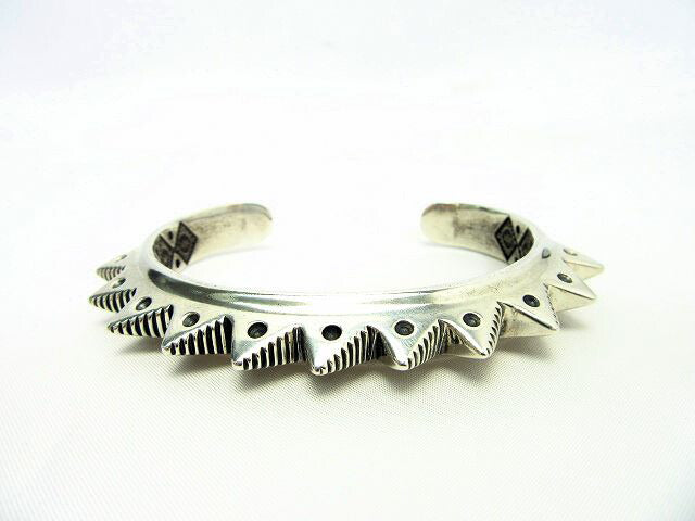 CODY SANDERSON/コディ サンダーソン dragon back cuff シルバーバングル中古  スターリング 入手困難 希少 レア