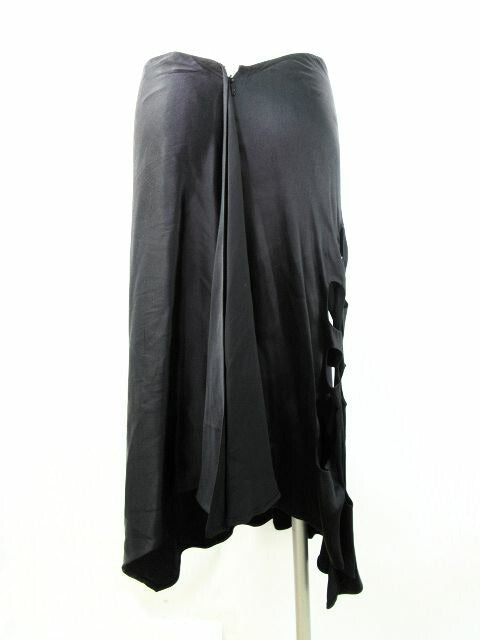 GUCCI/グッチ シルク100％カットスカート Mサイズ 中古  レディース ブラック 黒 デザイン おすすめ 花 フラワー