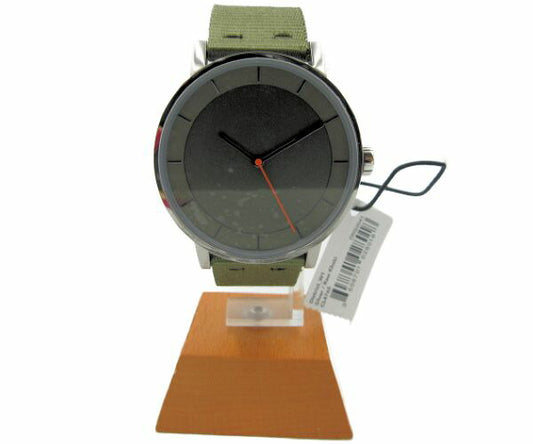 　adidas/アディダス CL4765 DISTRICT W1 クォーツ 腕時計 SILVER/RAW KHAKI ユニセックス メンズ レディース シルバー カーキ アナログ