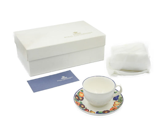 未使用品 Royal Copenhagen/ロイヤルコペンハーゲン ゴールデンサマー カップ＆ソーサー ペア 中古  色鮮やかなソーサーと無地のカップのコントラストが爽やか♪