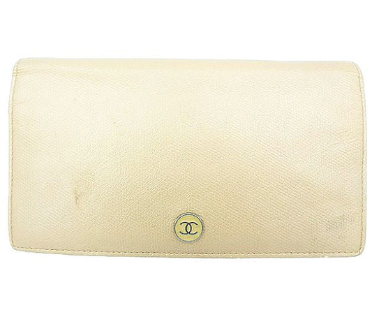 CHANEL シャネル ココボタン 二つ折り長財布 中古  10967449 ベージュ レザー レディース ウォレット ブランド