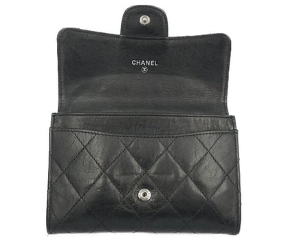 CHANEL シャネル マトラッセ 二つ折り財布 中古  11614821 ブラック 黒 ウォレット ブランド レディース おしゃれ