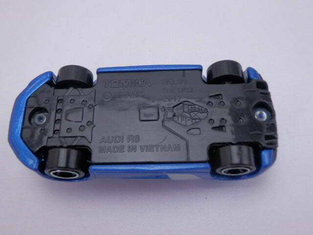 タカラトミー トミカ アウディ R8 39 初回特別仕様 中古 TAKARATOMY 車 ホビー おもちゃ かっこいい ミニカー トイカー