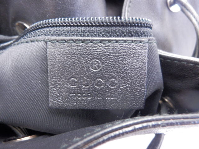 GUCCI レザー 巾着型 セミショルダー バッグ 中古  グッチ 本革 ワンショルダー トート ブランド おしゃれ 肩掛け
