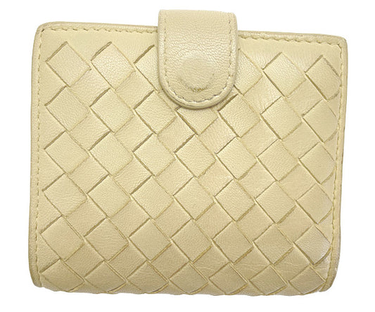 BOTTEGA VENETA ボッテガヴェネタ イントレチャート 二つ折り財布 中古  B03603773W アイボリー レザー 編み込み ウォレット ブランド