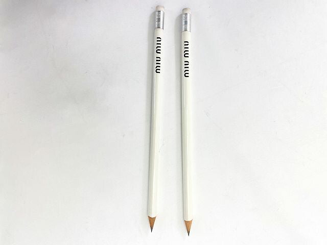 miu miu ミュウミュウ ノート & 鉛筆 ×2 セット 中古 文房具 ブランド 筆記用具 文具 ホワイト ピンク