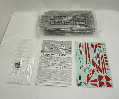 未使用品 プラモデル 1/48 三菱 T-2 'CCV' 特別仕様 中古 Hasegawa Mitsubishi 09692 飛行機 乗り物