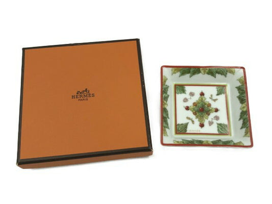 未使用品 HERMES エルメス ピタゴラス ミニトレイ 中古  植物柄 スエード 磁器 ブランド 小物 インテリア グリーン