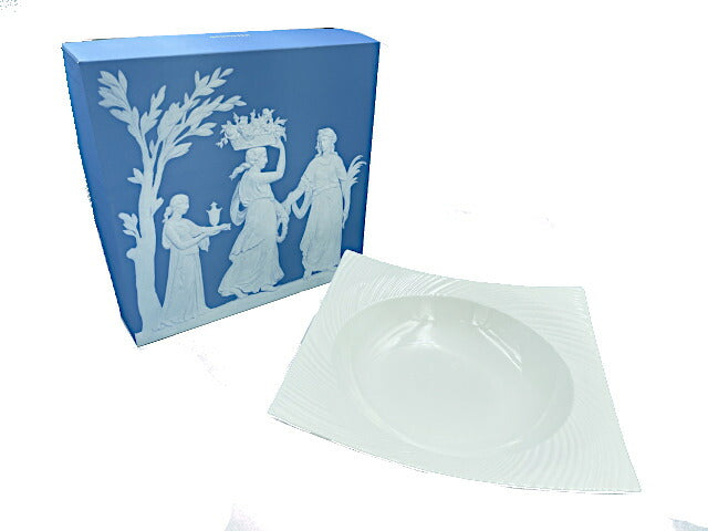 Wedgwood ウェッジウッド エスリアル101 スクエアボール 中古 スクエアボウル サラダ 洋食器 ホワイト ブランド 陶磁器