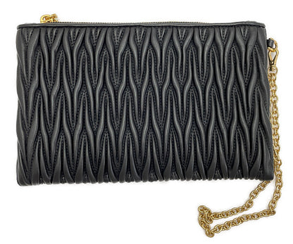 miu miu ミュウミュウ マテラッセ クラッチバッグ 中古  ポーチ ミニ ブラック 黒 レディース ブランド おしゃれ