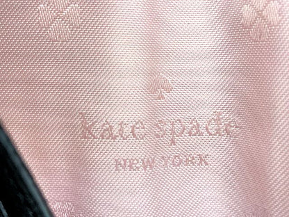 Kate spade ケイトスペード レザー パスポートケース 中古 ブラック 黒 本革 カードケース ブランド レディース おしゃれ