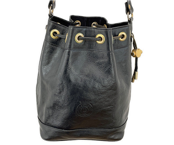 BALLY バリー レザー 巾着 ショルダーバッグ 中古  ブラック 黒 ブランド 鞄 レディース おしゃれ
