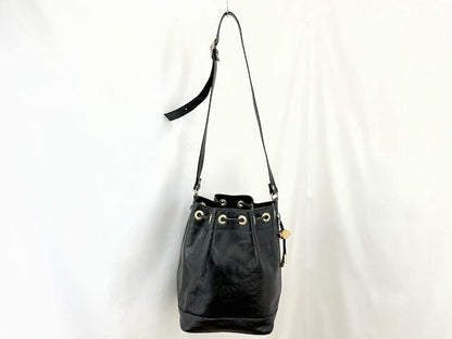 BALLY バリー レザー 巾着 ショルダーバッグ 中古  ブラック 黒 ブランド 鞄 レディース おしゃれ