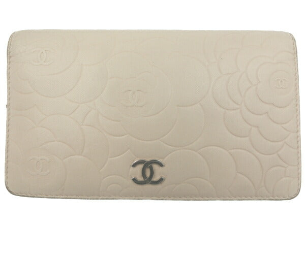 　CHANEL/シャネル カメリア レザー 二つ折り財布 中古 フラワー 花 ベージュ レディース ウォレット