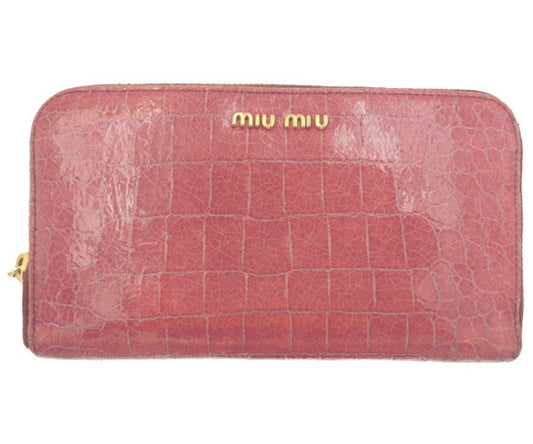 miu miu/ミュウミュウ クロコ調 エナメル ラウンドファスナー 長財布 中古 ピンク レディース ウォレット ワニ