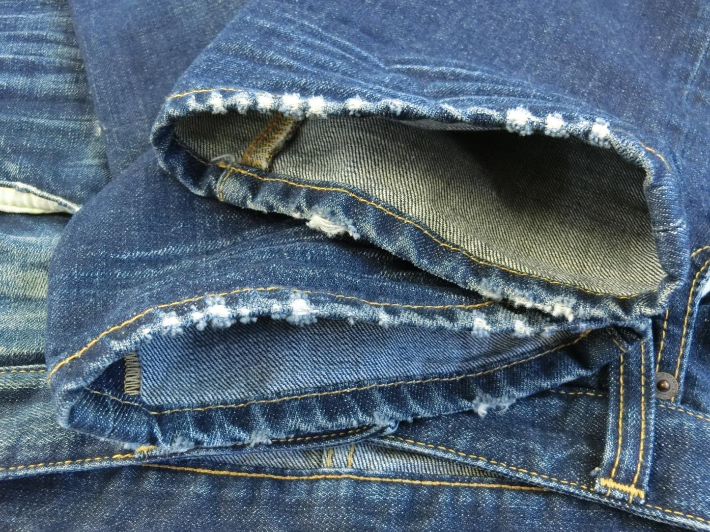 DSQUARED2 デニムパンツ サイズ48 中古  ディースクエアード ジーパン ジーンズ イタリア製