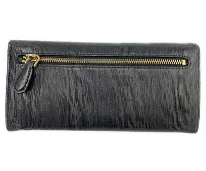 PRADA プラダ レザー 二つ折り長財布 中古  ブラック 黒 ウォレット レディースブランド