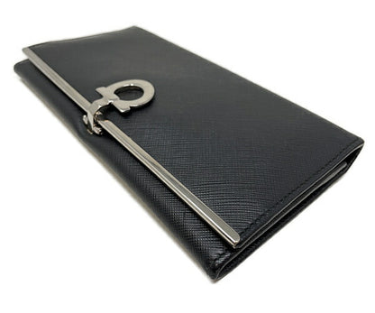 Salvatore Ferragamo サルヴァトーレフェラガモ ガンチーニ 二つ折り長財布 中古  ブラック 黒 ウォレット ブランド レザー レディース