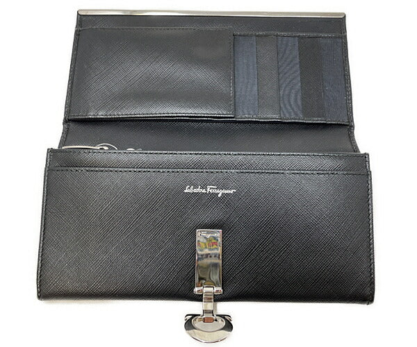 Salvatore Ferragamo サルヴァトーレフェラガモ ガンチーニ 二つ折り長財布 中古  ブラック 黒 ウォレット ブランド レザー レディース