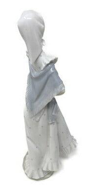 LLADRO nao 女性 フィギュリン 中古  リヤドロ 置物 コレクション インテリア ブランド おしゃれ