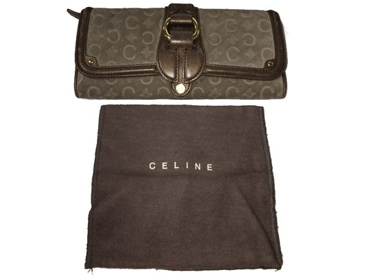 CELINE マカダム　二つ折り長財布 中古  セリーヌ レザー スエード ブランド