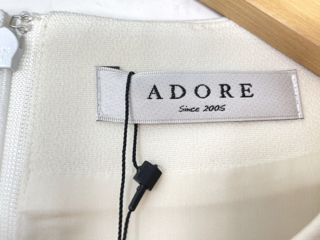 ADORE アドーア フレア ワンピース 38 中古  Mサイズ レディース ホワイト 白 おしゃれ