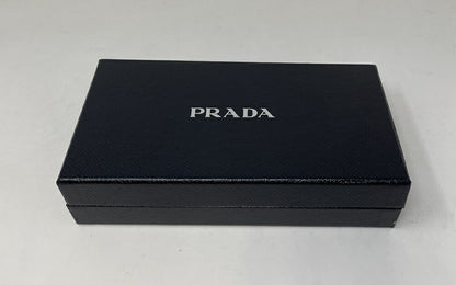 PRADA サフィアーノ 二つ折り 長財布 パスケース付 中古  プラダ 定期入れ 小銭入れ 収納 ブランド ホック レディース