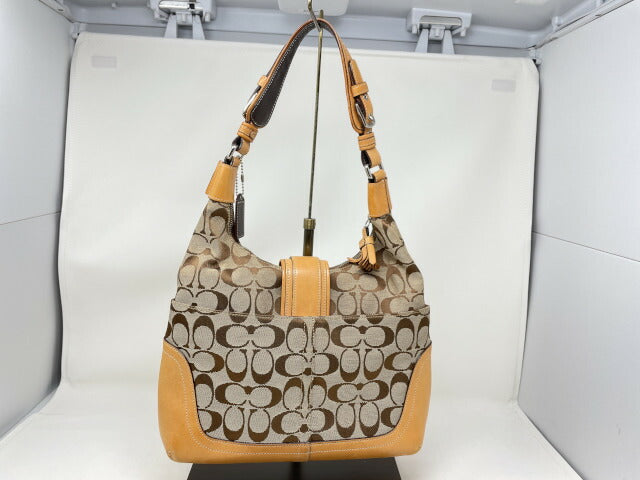 COACH コーチ シグネチャー ショルダーバッグ 中古  6824 ベージュ 鞄 レディース おしゃれ ブランド