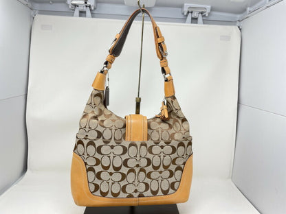 COACH コーチ シグネチャー ショルダーバッグ 中古  6824 ベージュ 鞄 レディース おしゃれ ブランド