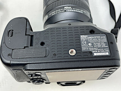 NIKON ニコン D7200 18-140mm VR LK レンズキット デジタル 一眼レフ カメラ 中古  2416万画素 撮影 写真 初心者 軽量 デジカメ