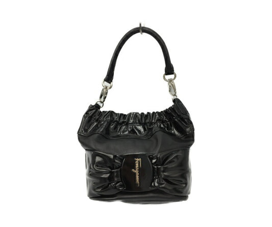 Ferragamo  ヴァラリボン エナメルレザーハンドバッグ 中古  フェラガモ