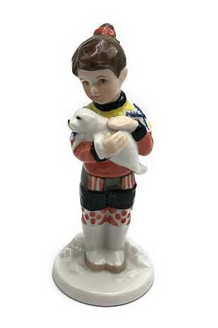 Royal Copenhagen イヤー フィギュリン 2010 ガール IVALU 中古  ロイヤルコペンハーゲン 女の子 2010年 置き物 置物 インテリア