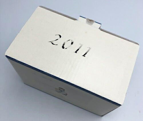 Royal Copenhagen イヤーフィギュリン 2011 ガール ANNA 中古  ロイヤルコペンハーゲン 置物 少女 2011年 女の子