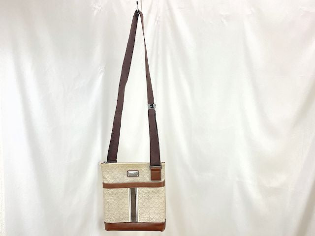 Salvatore Ferragamo サルヴァトーレフェラガモ ガンチーニ ショルダーバッグ 中古 1