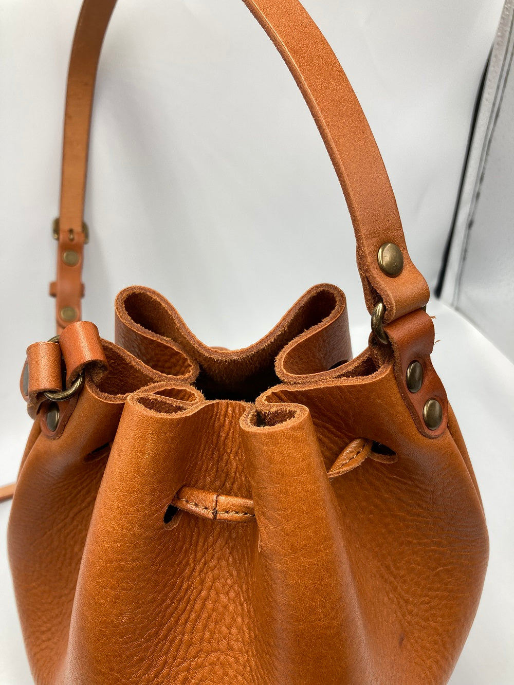 CLEDRAN クレドラン レザー 巾着 バスケットバッグ 中古 4