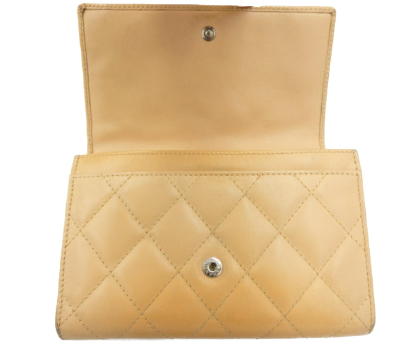 CHANEL シャネル カンボンライン レザー 二つ折り財布 中古 1