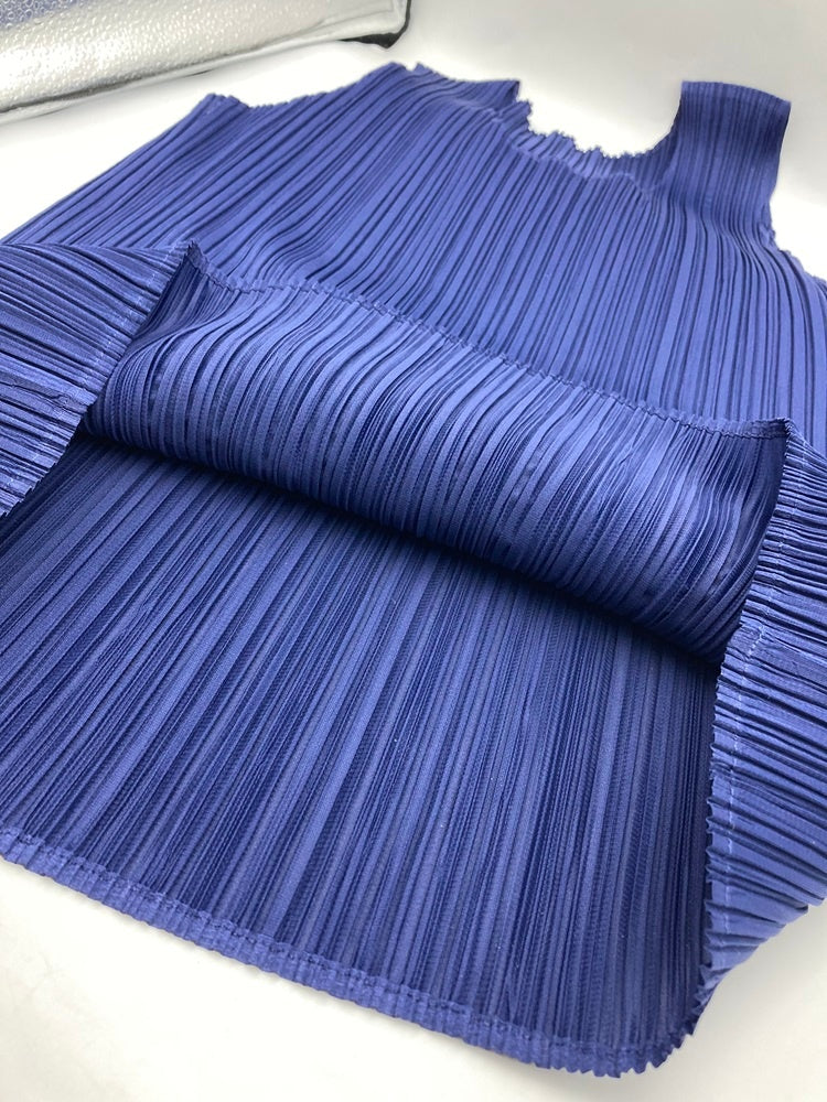 ISSEY MIYAKE イッセイミヤケ プリーツ カットソー ノースリーブ サイズM ネイビー 中古 D4