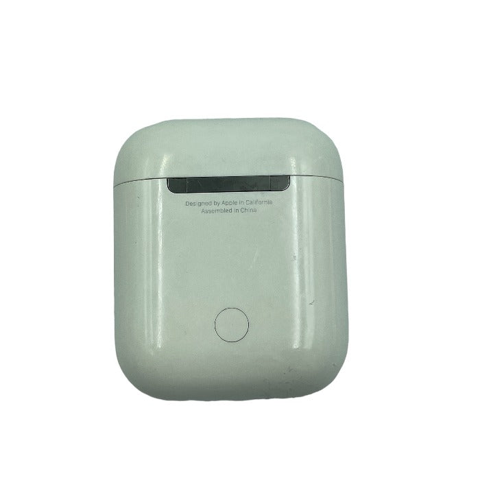 Apple AirPods with Charging Case 中古 1