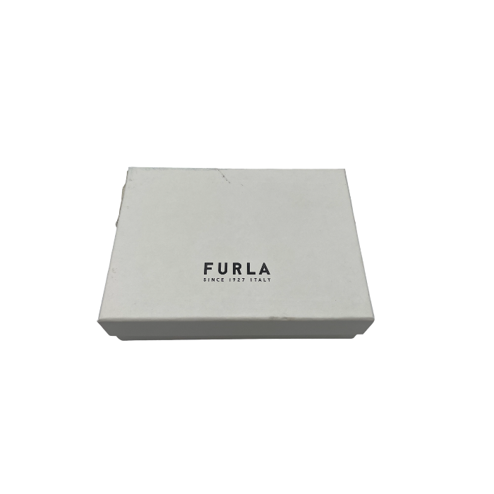 FURLA 三つ折り財布 中古 4